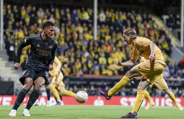 开云体育下载官网-欧联国际比赛日走向成谜，辽宁本钢造点机会，引发热议，轮换策略成焦点(ZoomKobe8的售后服务)